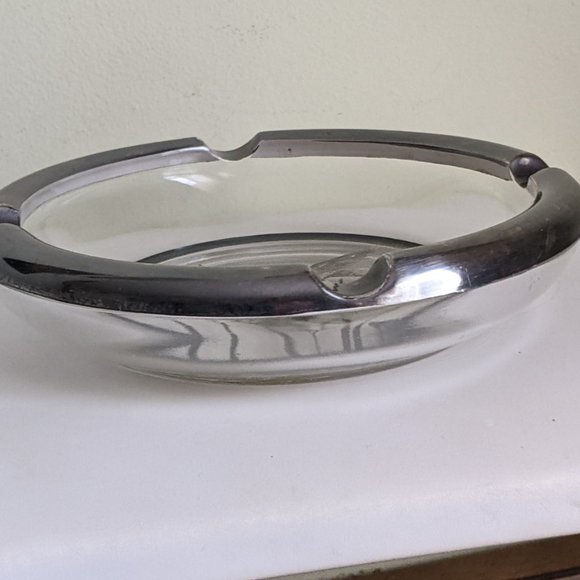 Vintage Silver City Glass Co. Sterling Silver Overlay On Crystal Ducks Ashtray - Picture 2 of 4